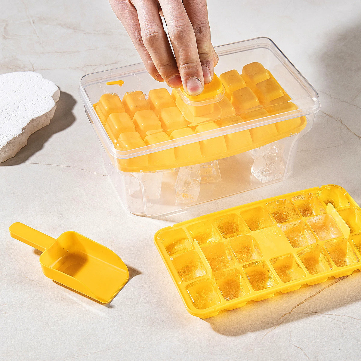 Fixoora Easy-Release Ice Cube Tray Set